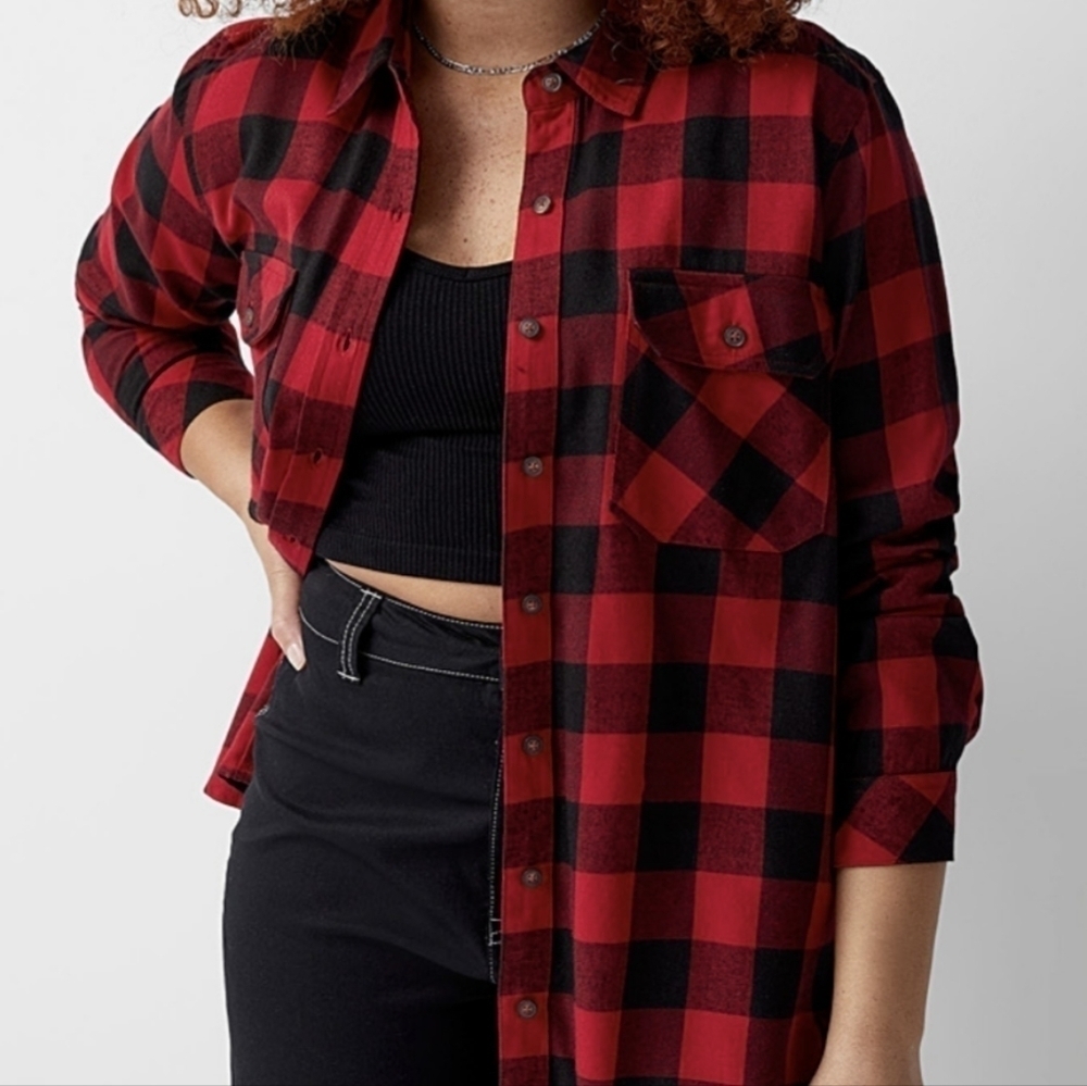 Simons Twik women's plaid flannel boyfriend button down shirt size S